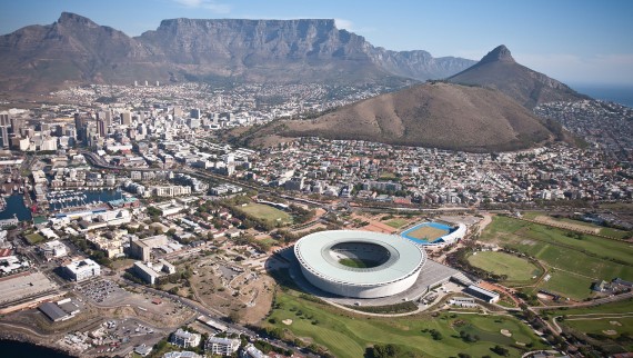 Cape Town Stadyumu, Cape Town, Güney Afrika (© Pixabay) Cape Town Stadyumu, Cape Town, Güney Afrika (© Pixabay)