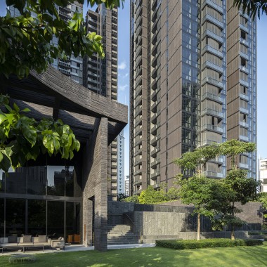 30 katlı Martin Modern kompleksinin iki konut kulesi Singapur'da yükseliyor. (© Darren Soh) 30 katlı Martin Modern kompleksinin iki konut kulesi Singapur'da yükseliyor. (© Darren Soh)
